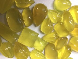 CUT PREHNITE